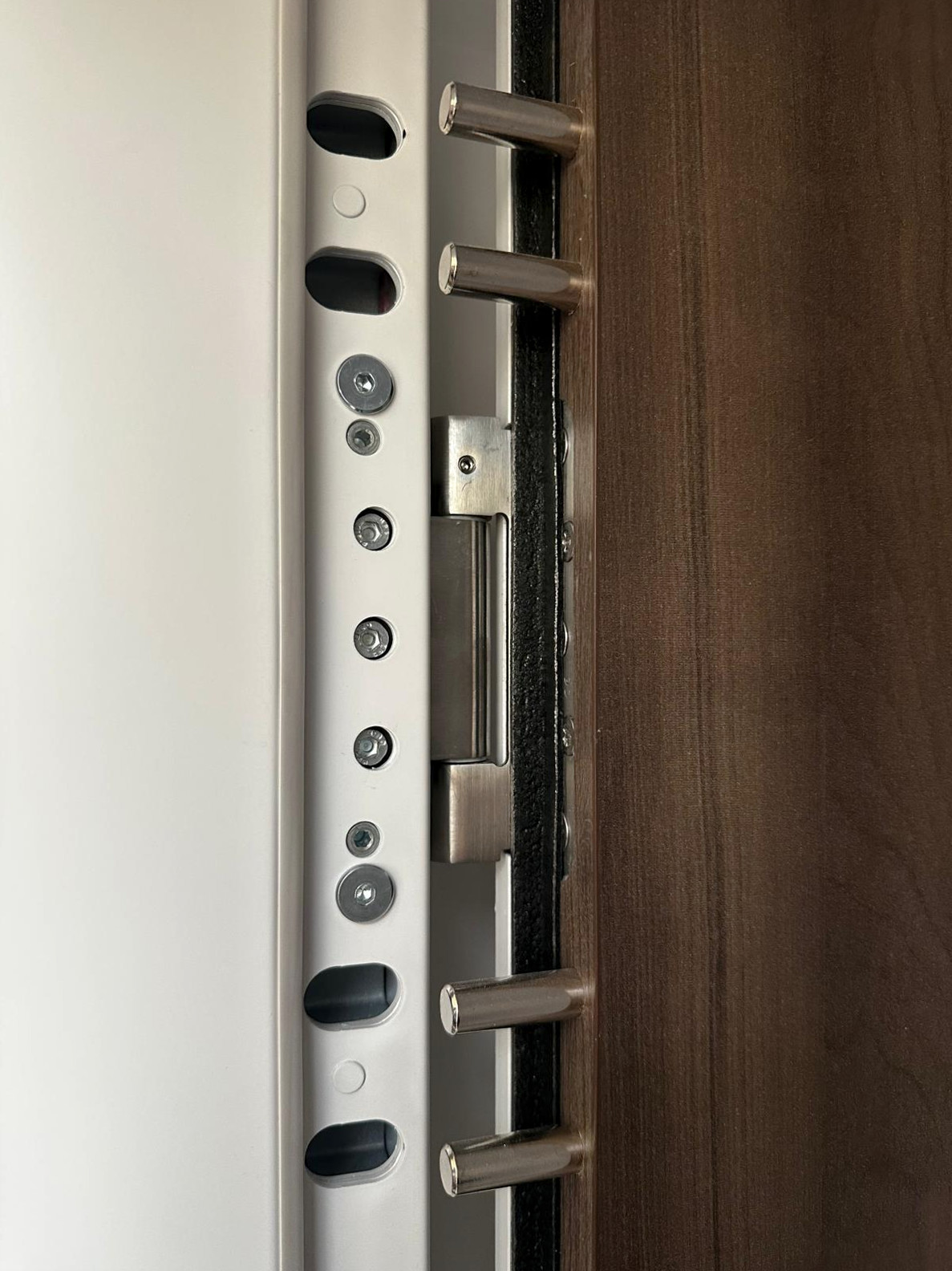 Sicherheitsschloss mit Stahlriegel — Sicherheitsklasse 4